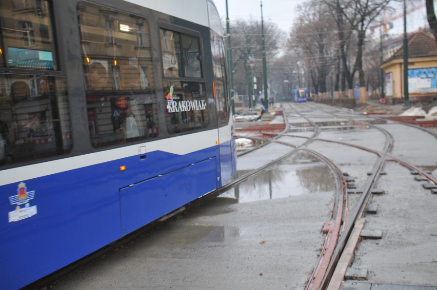 Kraków. Przebudowa Krakowskiej do wakacji 2020. Będą zmiany w ruchu na Dietla. Inwestycja może podrożeć