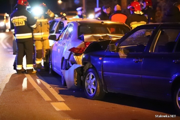 Stalowa Wola. Po wypadku kierowca uciekł. Zostawił 4,5-miesięczne dziecko! [ZDJĘCIA]