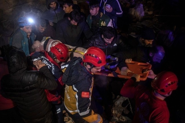 Trzęsienie ziemi w południowej Turcji. Kilkaset osób zginęło. Strażacy z Pomorza jadą na pomoc