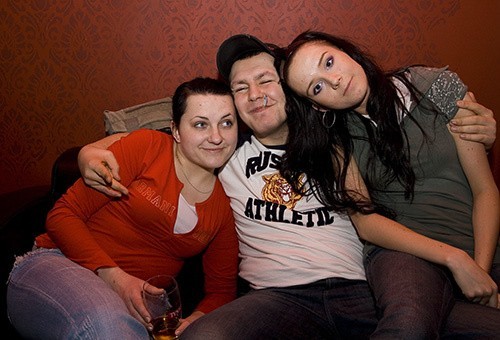 Impreza w HOMEBAR
Ania, Marcin i Karolina