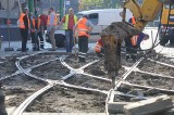 Poznań. Utrudnienia na drogach. Uwaga kierowcy, od czwartku zmiany w organizacji ruchu na ul. Roosevelta i Pułaskiego!