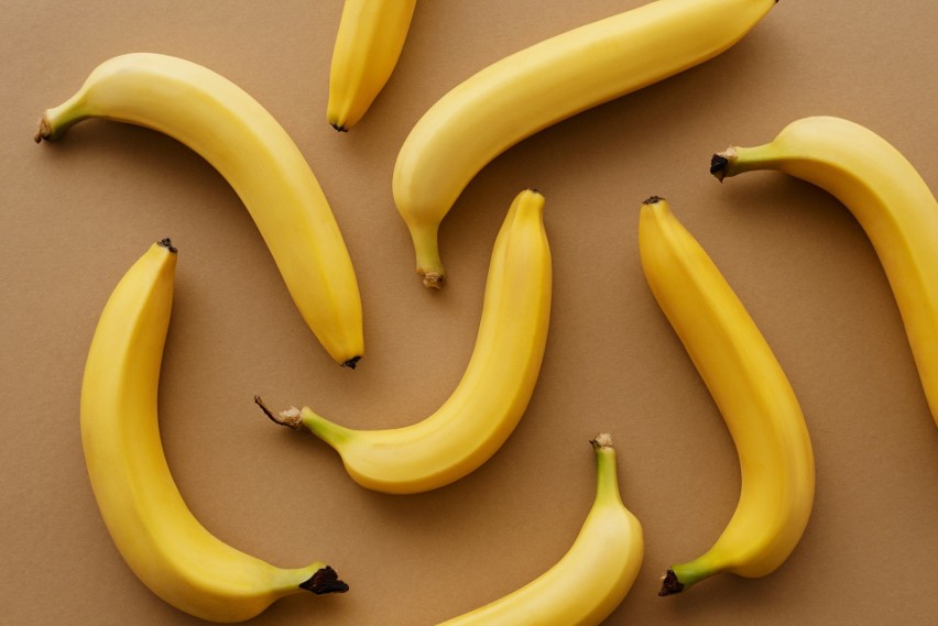Banany odznaczają się wysoką zawartością potasu dlatego...