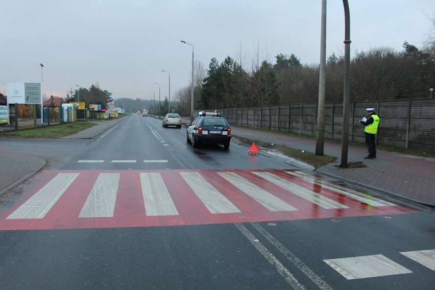 Na miejscu działały służby. Policja i pogotowie.