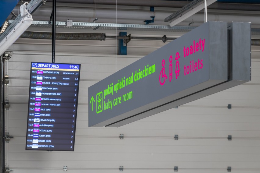 Tymczasowy terminal T w Pyrzowicach powstał w lipcu 2020.