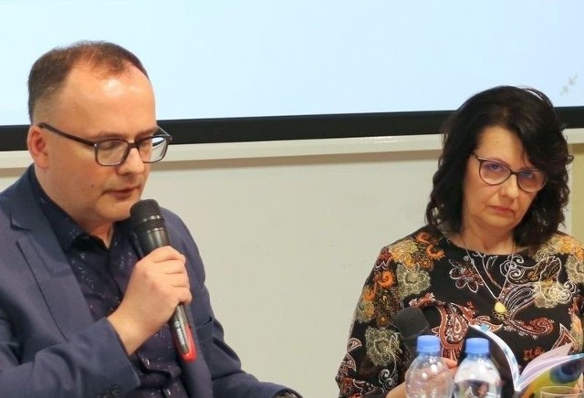 Elżbieta Ferlejko oraz Grzegorz Męciński na prezentacji almanachu