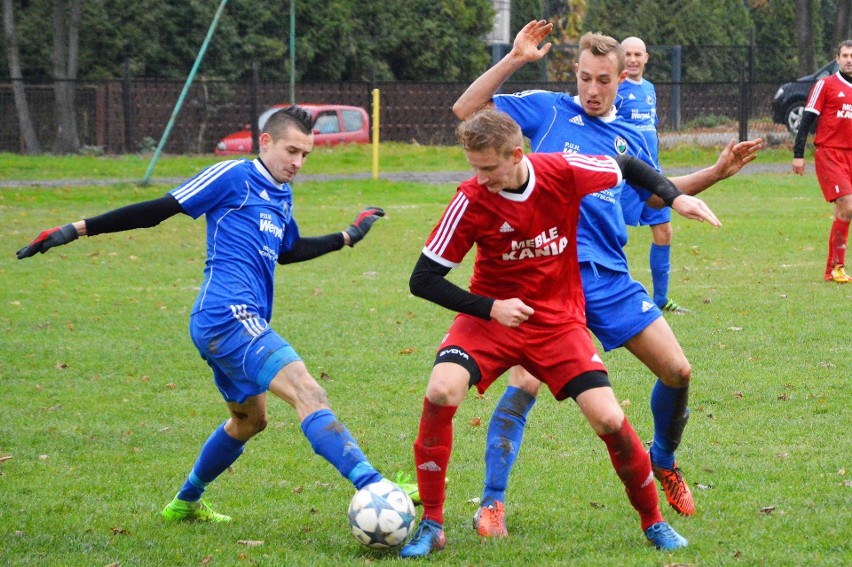 5. liga. W piłkarskim westernie Jawiszowice pokonały Nadwiślanin Gromiec [ZDJĘCIA]