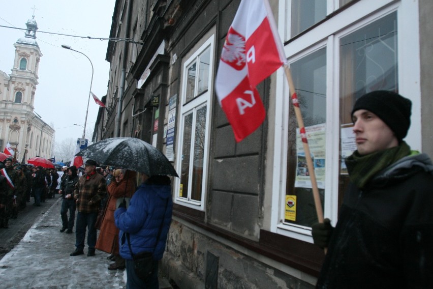 Bielsko-Biała pamięta o Żołnierzach Wyklętych. Ulicami przeszło kilkaset osób [ZDJĘCIA]