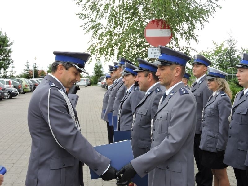 Medal złoty za długoletnią służbę otrzymał: sierż. szt....