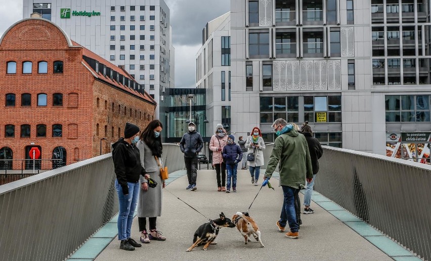 Ogniska koronawirusa na Pomorzu. Jest ich coraz więcej! Gdzie rozwijają się najszybciej? Lista miejsc z największą liczbą zakażeń