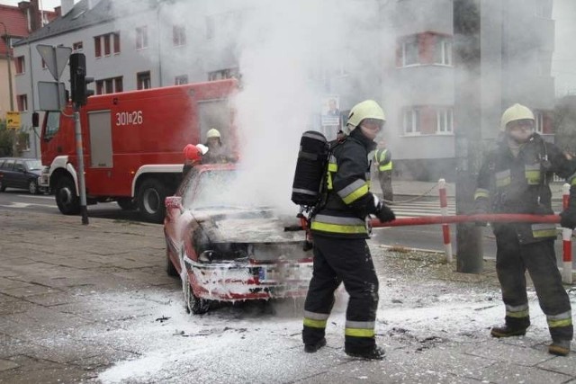 Spłonęła komora silnika audi.