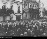 Tak odsłaniano pomnik Ignacego Łukasiewicza w Krośnie. To wielkie wydarzenie zgromadziło 100 tysięcy ludzi [ZDJĘCIA]