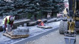 Ruszyły prace remontowe na ulicy Ogrodowej w Staszowie. Zobacz zdjęcia i wideo