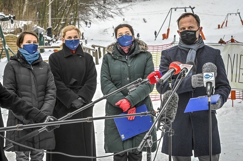 Pomorscy politycy KO: Agnieszka Pomaska, Barbara Nowacka,...