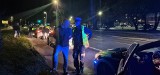 Szalony rajd pijanych obcokrajowców ulicami Koszalina. Zdemolowali znaki, zostali zatrzymani [ZDJĘCIA]