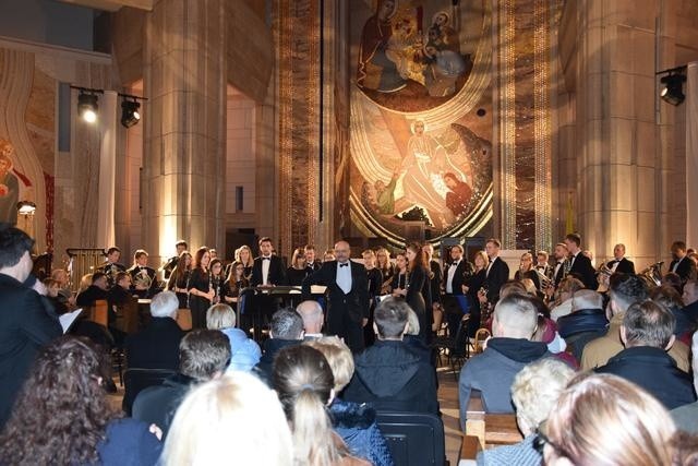 Powiatowy koncert dla św. Cecylii i gen. Hallera