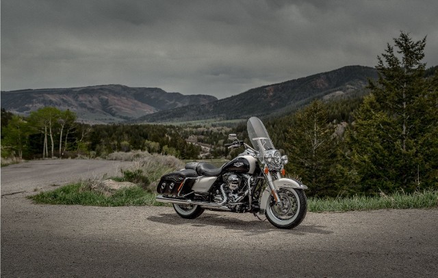 Road King® Classic Fot: Harley-Davidson