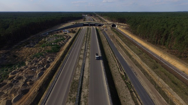 Zdjęcia z otwarcia drogi, a także ujęcia z drona tuż przed otwarciem