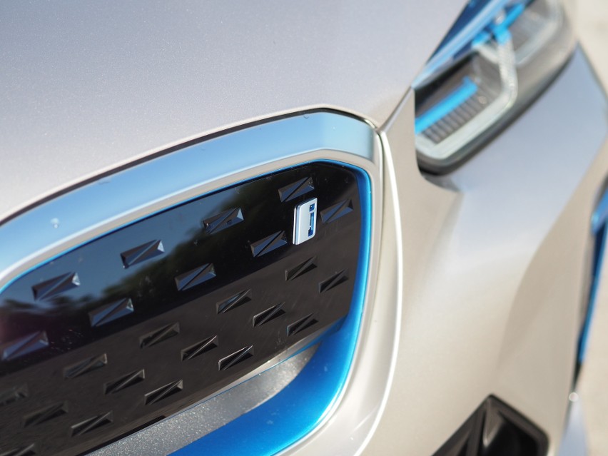 BMW iX3 2022 286 KM. Test, wrażenia z jazdy, zasięg i ceny