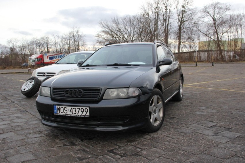 Audi A4, 1996 r., 1,8 + gaz, klimatronic, elektryczne szyby...