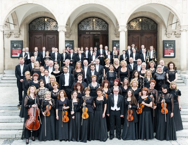 Orkiestra Filharmonii Poznańskiej zaprezentuje program zatytułowany „Symfonicy znad Wełtawy” składający się z sześciu poematów symfonicznych autorstwa Bedřicha Smetany.