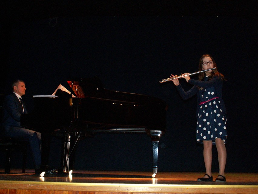 Przasnysz: koncert uczniów Szkoły Muzycznej [zdjęcia]