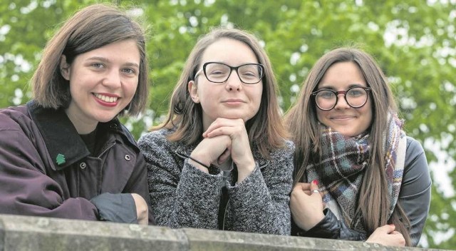 Dziewczyny studiują farmację w Polsce, ale nie chcą też zapomnieć, że są z kraju, w którym krwawo tłumi się opozycję
