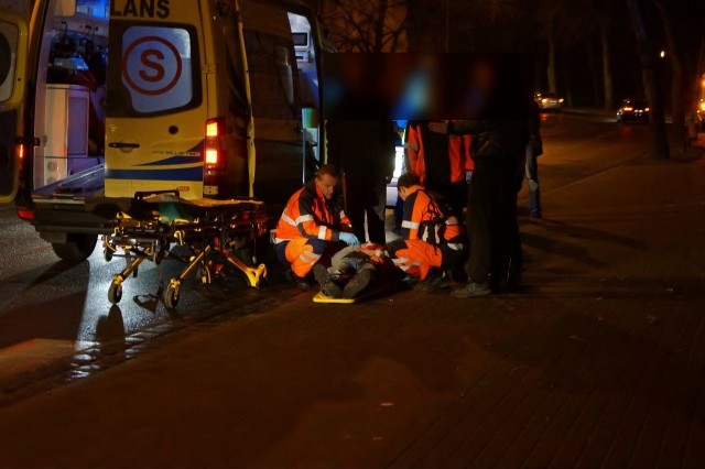 Potrącenie na pasach na ul. Nad Śluzami w Słupsku