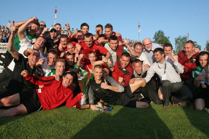 Awans GKS Tychy do 1. ligi! Raków utrzymał się w 2. lidze! [ZDJĘCIA]