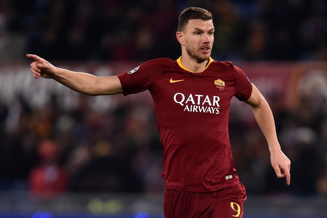 Edin Džeko (na zdjęciu) z AS Roma i Miralem Pjanić z FC Barcelona mają dziś zagrać w meczu Polska - Bośnia i Hercegowina w pierwszym składzie