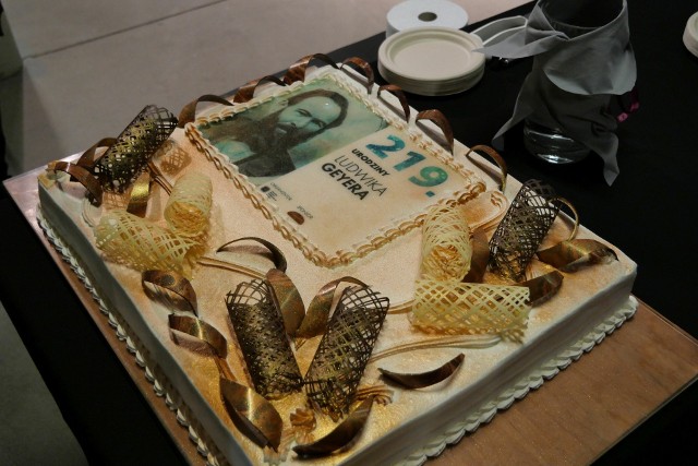 Tort urodzinowy Ludwika Geyera z okazji jego 219 urodzin.