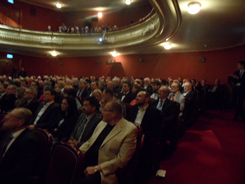 25-lecie Regionalnej Izby Gospodarczej w Bytomiu. Gala w Operze Śląskiej