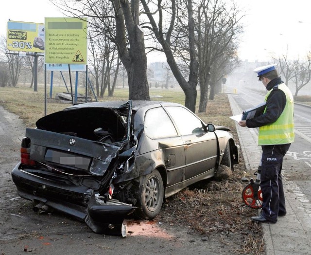 W 2013 r. roku młodzi kierowcy doprowadzili do ponad 8 tys. wypadków