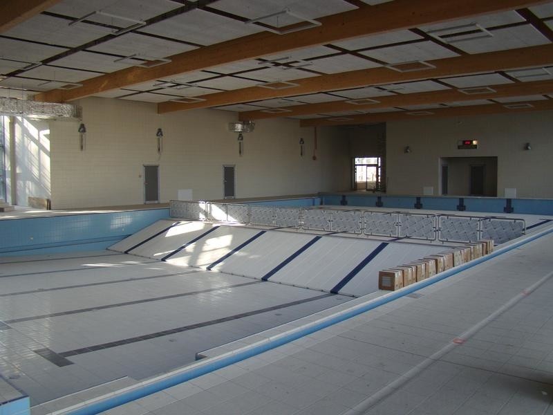 Nowy 25-metrowy basen prawie gotowy. Przebudowa całej pływalni w Oświęcimiu ma skończyć się za rok 