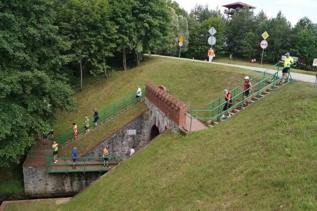 Prezentowana na wspólnym stoisku powiatu tucholskiego i gminy Tuchola oferta turystyczna cieszyła się dużym zainteresowaniem odwiedzających, którzy szukają ciekawego sposobu na spędzenie wolnego czasu.