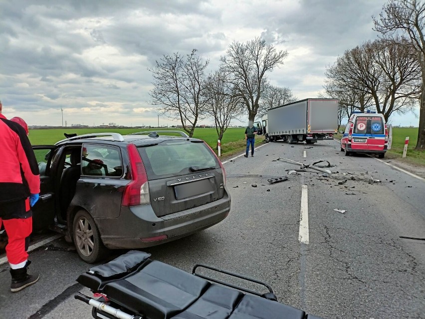 Poważny wypadek w Krotoszynie. Jedna osoba trafiła do...