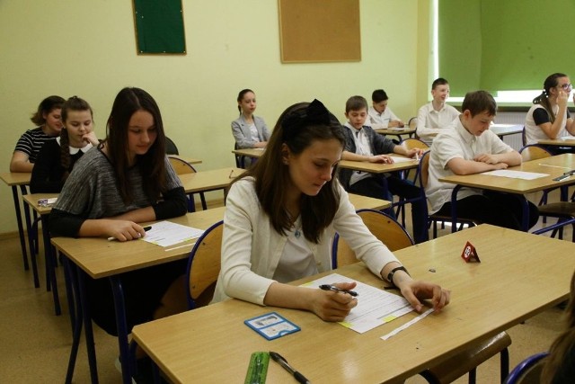 Test szóstoklasisty 2016 piszą uczniowie w całej Polsce