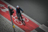 Nowe regulacje dotyczące ścieżek rowerowych. Ocierasz się o mandat każdego dnia! 