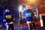 Pożar hali magazynowej w Czechowicach-Dziedzicach gasiło osiem zastępów straży pożarnej