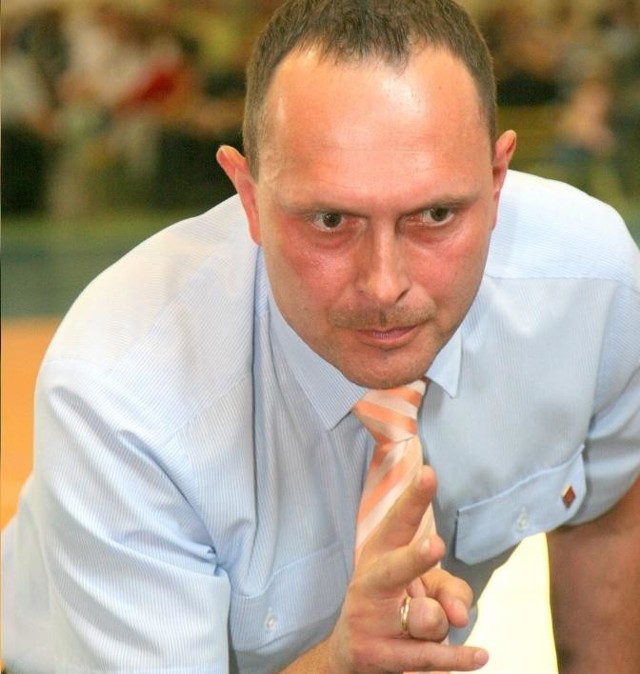 Trener MUKS Unia Basket Ostrołęka Maciej Kruszewski ma za sobą niezwykle udany rok 2009 i ambitne plany na kolejne lata związane z basketem.