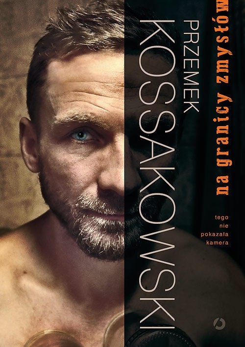 Przemek Kossakowski o wróżbitach napisał książkę
