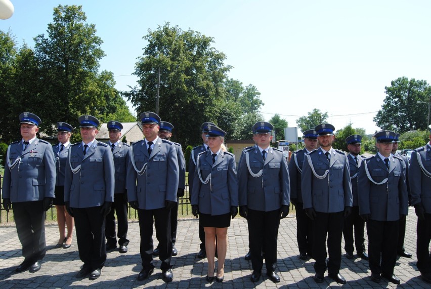 Włoszczowskie Powiatowe Święto Policji po raz pierwszy w Czarncy. To była piękna uroczystość. Zobaczcie zdjęcia