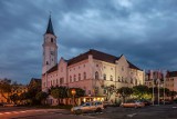 Przedterminowe wybory trwają w niedzielę w trzech miastach Dolnego Śląska