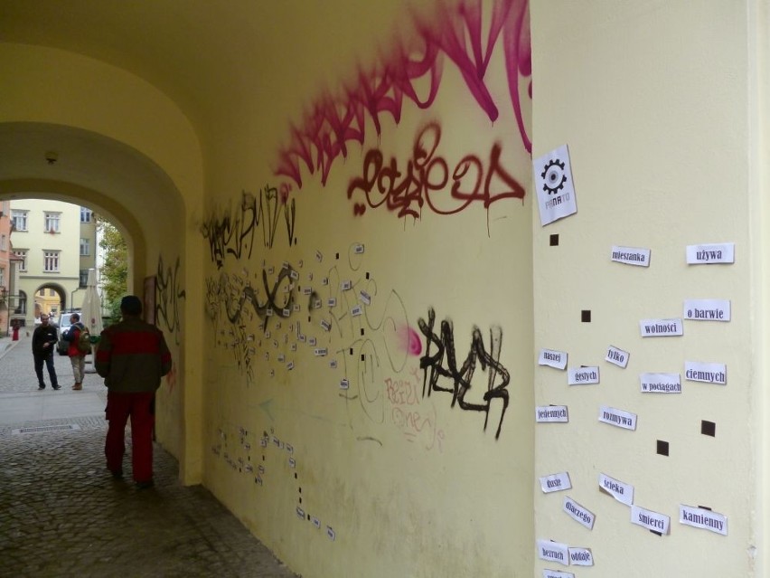 Mój Reporter: Dlaczego Przejście Garncarskie jest całe pokryte graffiti?