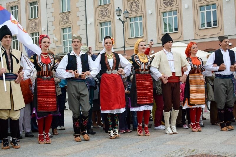 Podlaska Oktawa Kultur 2013. Kolorowa parada w centrum miasta [ZDJĘCIA]