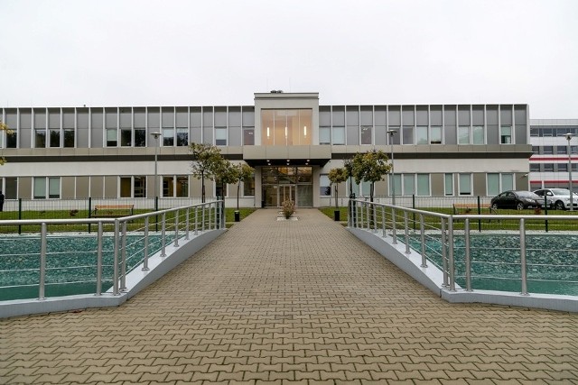 Otwarto Centrum Cyklotronowego Bronowice w Instytucie Fizyki Jądrowej PAN w Krakowie