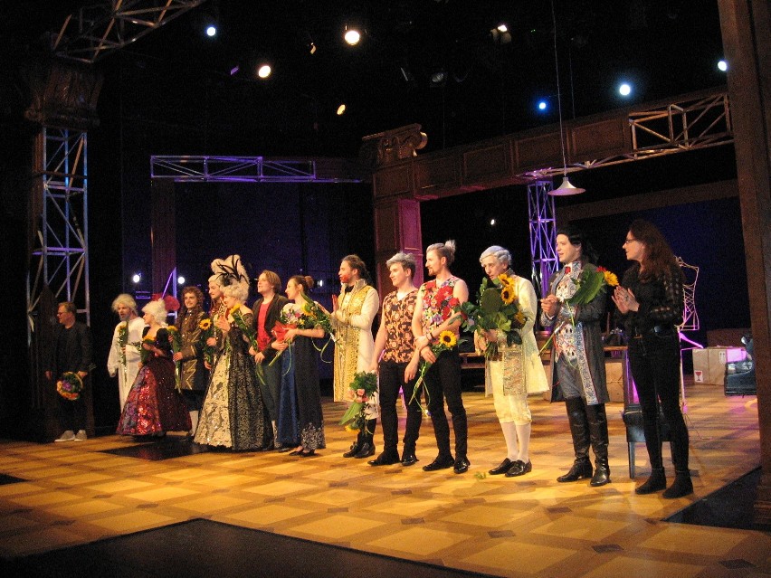 Wspaniały „Amadeusz” na radomskiej scenie w Teatrze Powszechnym
