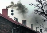 Smog znów dusi. Winny węgiel, śmieci, czy pogoda?