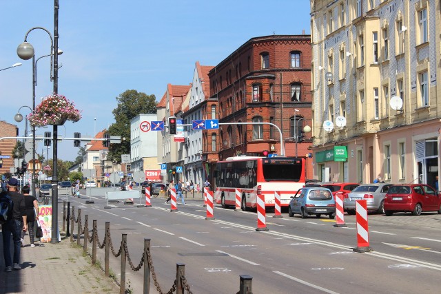 Trwa remont ul. Bytomskiej w Piekarach Śląskich. Prace potrwają do połowy listopada. Zobacz zdjęcia >>>