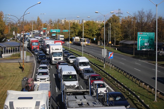 Ogromny korek tworzy się na trasie Dk 86 w Katowicach.