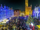 Święta coraz bliżej. Tradycyjna choinka Długim Targu rozświetliła Gdańsk tysiącami lampek!